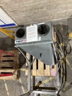 Lot 168  
            Birmingham - Collection Only 

                
1999 VAPOURMATE SHOT BLAST CABINET S/N TO 1230