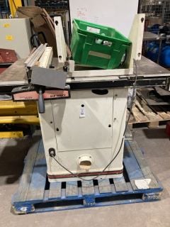 Lot 19  
            Birmingham - Collection Only 

                
JET JTS-250CS TABLE SAW