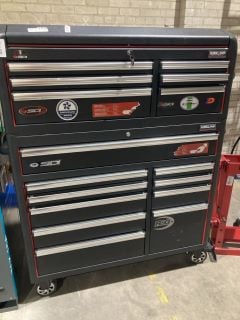 Lot 33  
            Birmingham - Collection Only 

                
KIRKLAND TOOL STORAGE UNIT INC CONTENTS
