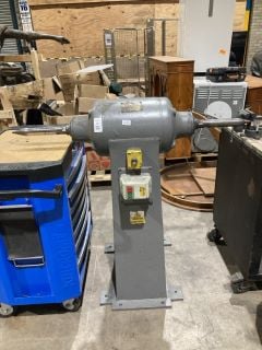 Lot 60  
            Birmingham - Collection Only 

                
CANNING & CO LTD TWIN PEDESTAL POLISHER
