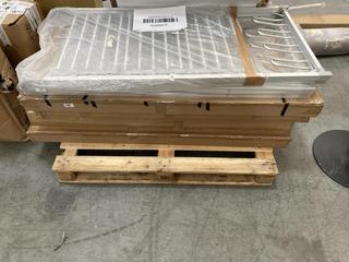 Lot 1109  
            Chesterfield SR38 - Collection or Optional Delivery Available 

                
6 X ELECTRIC HEATED AIRERS (LOCATION: SR38 B8) (KERBSIDE PALLET DELIVERY)