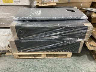 Lot 186  
            Chesterfield SR38 - Collection or Optional Delivery Available 

                
DIVAN BED BASE AND HEADBOARD IN BLACK VELVET FABRIC (LOCATION: SR38 A12) (KERBSID...