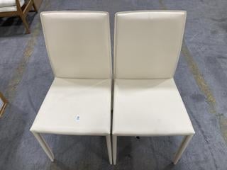 Lot 225  
            Chesterfield SR38 - Collection or Optional Delivery Available 

                
2 X DINING CHAIRS IN CREAM (LOCATION: SR38 A12)
