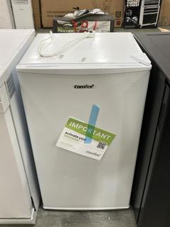 Lot 264  
            Chesterfield SR38 - Collection or Optional Delivery Available 

                
COMFEE FREESTANDING 60L UNDER COUNTER FREEZER IN WHITE - MODEL NO. RCU60WH2 - ORI...