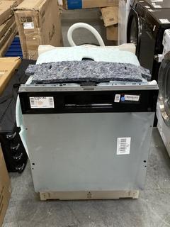 Lot 323  
            Chesterfield SR38 - Collection or Optional Delivery Available 

                
HISENSE INTEGRATED DISHWASHER - MODEL - HV643D60UK - ORIGINAL RRP £279 (LOCATION:...