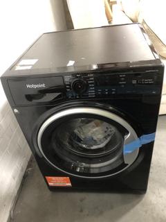 Lot 423  
            Chesterfield SR38 - Collection or Optional Delivery Available 

                
HOTPOINT WASHING MACHINE IN BLACK - MODEL - NSWF 946 BS UK - ORIGINAL RRP £319 (L...