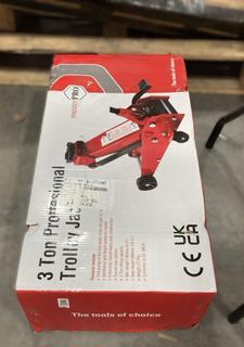 Lot 517  
            Chesterfield SR38 - Collection or Optional Delivery Available 

                
MASTER PRO 3 TON PROFESSIONAL TROLLEY JACK (LOCATION: SR38 A7)