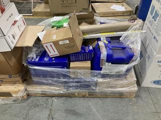 Lot 561  
            Chesterfield SR38 - Collection or Optional Delivery Available 

                
PALLET OF ASSORTED ITEMS TO INCLUDE FUCHS HYDRAULIC FLUID (COLLECTION ONLY) (LOCA...