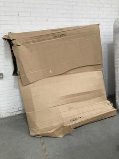 Lot 594  
            Chesterfield SR38 - Collection or Optional Delivery Available 

                
180CM X 200 CM SUPER KING SIZE MATTRESS IN WHITE (LOCATION: SR38 A6)