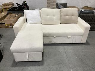 Lot 680  
            Chesterfield SR38 - Collection or Optional Delivery Available 

                
3 SEATER CORNER SOFA IN CREAM (LOCATION: SR38 B7)