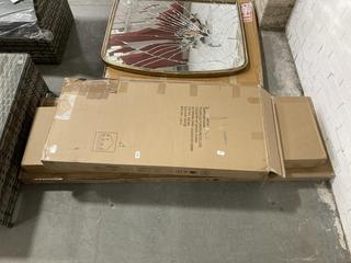 Lot 683  
            Chesterfield SR38 - Collection 

                
DAKOTA MIRRORED WARDROBE IN WHITE (LOCATION: SR38 A11) - COLLECTION ONLY