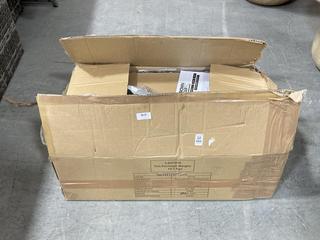 Lot 689  
            Chesterfield SR38 - Collection or Optional Delivery Available 

                
2 BURNER GAS BBQ WITH SIDE BURNER (LOCATION: SR38 A9) (OT731)