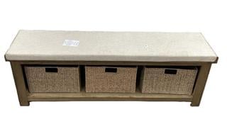 Lot 71  
            Chesterfield SR38 - Collection or Optional Delivery Available 

                
CREAM AND WOOD STORAGE BENCH WITH 3 BASKETS (LOCATION: 50)