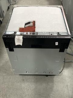 Lot 774  
            Chesterfield SR38 - Collection or Optional Delivery Available 

                
HOTPOINT INTEGRATED DISHWASHER - MODEL - H71HP42L - ORIGINAL RRP £399 (LOCATION: ...