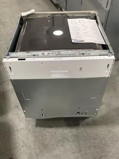 Lot 779  
            Chesterfield SR38 - Collection or Optional Delivery Available 

                
INDESIT INTEGRATED DISHWASHER - MODEL - D21HD526 - ORIGINAL RRP £329 (LOCATION: S...