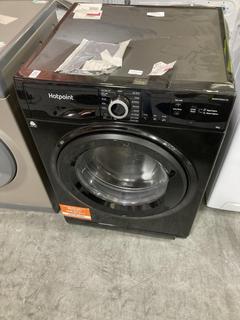 Lot 831  
            Chesterfield SR38 - Collection or Optional Delivery Available 

                
HOTPOINT WASHING MACHINE IN BLACK - MODEL - NSWR 946 B5 UK - ORIGINAL RRP £319 (L...