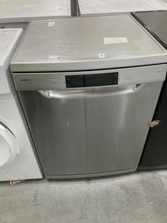 Lot 839  
            Chesterfield SR38 - Collection or Optional Delivery Available 

                
KENWOOD DISHWASHER IN GREY - MODEL - KDW60X23 - ORIGINAL RRP £249 (LOCATION: SR38...