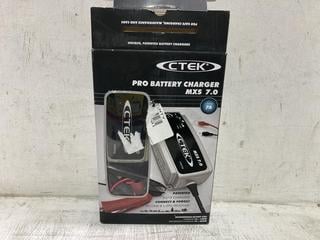 Lot 1005  
            Chesterfield SR45 - Parcel Delivery Only 

                
CTEK PRO BATTERY CHARGER MXS 7.0 (LOCATION: C1)
