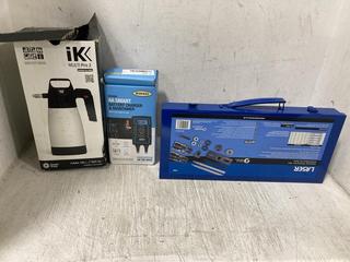 Lot 1015  
            Chesterfield SR45 - Parcel Delivery Only 

                
3 X ASSORTED VEHICLE ITEMS TO INCLUDE LASER INJECTOR EXTRACTOR SET FORD ECOBLUE 2...