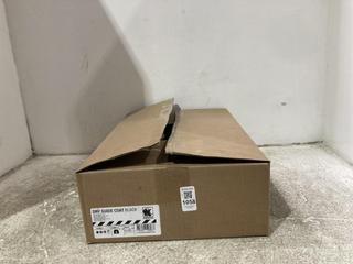Lot 1058  
            Chesterfield SR45 - Parcel Delivery Only 

                
INDASA DRY GUIDE COAT IN BLACK 6X100G ORIGINAL RRP £108 (LOCATION: C2)