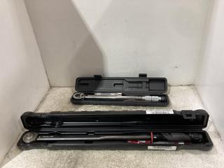 Lot 1062  
            Chesterfield SR45 - Parcel Delivery Only 

                
AMTECH 3-PIECE 1/2"DRIVE TORQUE WRENCH TO INCLUDE NORBAR ADJUSTABLE RATCHET TORQU...