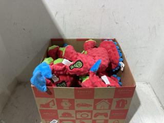 Lot 1189  
            Chesterfield SR45 - Parcel Delivery Only 

                
A BOX OF ASSORTED DOG ITEMS TO INCLUDE GODOG DINOS FRILLS TRICERATOPS DOG TOY (LO...