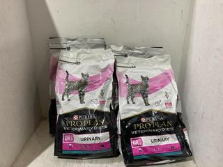 Lot 1203  
            Chesterfield SR45 - Parcel Delivery Only 

                
4 X 5KG BAGS OF PURINA PROPLAN VETERINARY DIET URINARY ST/OX CAT FOOD BBE MAYBE E...