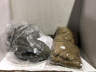 Lot 1217  
            Chesterfield SR45 - Parcel Delivery Only 

                
2 X ASSORTED COATS TO INCLUDE GREEN UK SIZE 24 DESIRES COAT (LOCATION: C8)