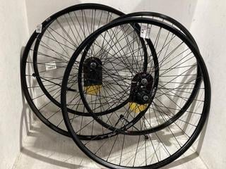 Lot 1313  
            Chesterfield SR45 - Parcel Delivery Only 

                
4 X ASSORTED BIKE WHEELS TO INCLUDE KX 60101BK BIKE WHEEL (LOCATION: B2)