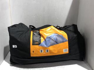Lot 1338  
            Chesterfield SR45 - Parcel Delivery Only 

                
6 PERSON TUNNEL TENT WITH PORCH ORIGINAL RRP £150 (LOCATION: B3)