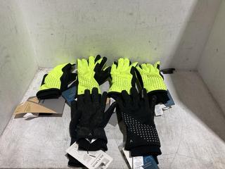 Lot 1349  
            Chesterfield SR45 - Parcel Delivery Only 

                
6 X ASSORTED PAIRS OF INSULATED GLOVES TO INCLUDE ALTURA NIGHTVISION WATERPROOF I...