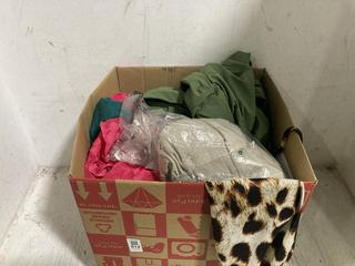 Lot 512  
            Chesterfield SR45 - Parcel Delivery Only 

                
A BOX OF ASSORTED WOMEN'S CLOTHING ITEMS TO INCLUDE PINK PRETTY LAVISH UK SIZE 12...