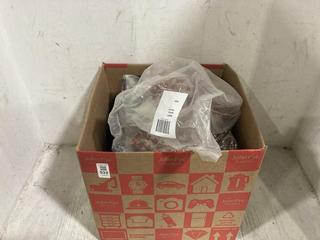 Lot 532  
            Chesterfield SR45 - Parcel Delivery Only 

                
A BOX OF ASSORTED WOMENS CLOTHING ITEMS TO INCLUDE FATFACE JUNIPER DRESS UK 12R (...