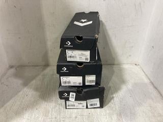 Lot 544  
            Chesterfield SR45 - Parcel Delivery Only 

                
3 X ASSORTED FOOTWEAR TO INCLUDE CONVERSE UK SIZE 3 BLACK/WHITE CT OX TRAINERS (L...