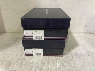 Lot 573  
            Chesterfield SR45 - Parcel Delivery Only 

                
2 X TOMMY HILFIGER ICONIC ELENA SLING BACK WEDGE UK SIZE 4 (LOCATION: E5)