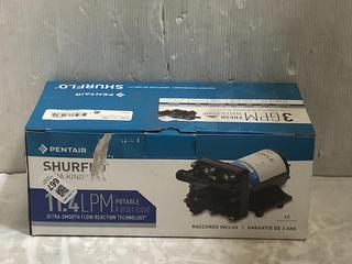 Lot 667  
            Chesterfield SR45 - Parcel Delivery Only 

                
PENTAIR SHURFLO AQUA KING II FRESH WATER PUMP ORIGINAL RRP-£120 (LOCATION: E8)