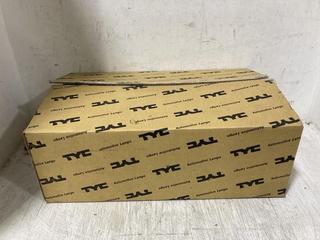 Lot 713  
            Chesterfield SR45 - Parcel Delivery Only 

                
TYC AUTOMOTIVE LAMPS 478 78 3521 SKODA OCTAVIA ORIGINAL RRP-£110 (LOCATION: E10)