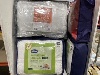 Lot 755  
            Chesterfield SR45 - Parcel Delivery Only 

                
5 X ASSORTED BEDDING ITEMS TO INCLUDE SILENTNIGHT ANTI-ALLERGY ULTIMATE 1000 MATR...