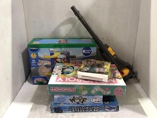 Lot 766  
            Chesterfield SR45 - Parcel Delivery Only 

                
5 X ASSORTED TOYS TO INCLUDE TOY DYSON HOOVER (LOCATION: D2)