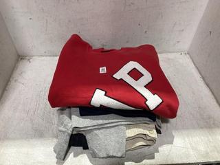 Lot 779  
            Chesterfield SR45 - Parcel Delivery Only 

                
5 X ASSORTED CLOTHING ITEMS TO INCLUDE RED SMALL SUPREME JUMPER (LOCATION: D3)