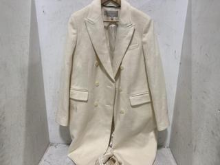 Lot 789  
            Chesterfield SR45 - Parcel Delivery Only 

                
HOBBS LONDON WHITE UK SIZE 16 COAT (LOCATION: D3)