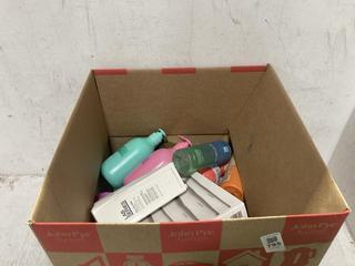 Lot 795  
            Chesterfield SR45 - Parcel Delivery Only 

                
A BOX OF ASSORTED BEAUTY PRODUCTS TO INCLUDE GIVE BOTANICAL BREEZE BODY SPRAY (LO...