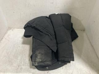 Lot 819  
            Chesterfield SR45 - Parcel Delivery Only 

                
SUPERDRY EVEREST COAT BLACK UK SIZE 8 (LOCATION: D4)