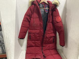 Lot 827  
            Chesterfield SR45 - Parcel Delivery Only 

                
RED SUPERFRY COAT UK SIZE 12 (LOCATION: D4)