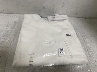 Lot 830  
            Chesterfield SR45 - Parcel Delivery Only 

                
LACOSTE LARGE MEN'S CREW NECK COTTON SWEATER (LOCATION: D4)