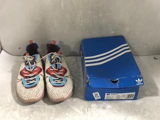 Lot 834  
            Chesterfield SR45 - Parcel Delivery Only 

                
NIKE REACT VISION " DESERT OASIS" SNEAKERS UK SIZE 8 + ADIDAS GAZELLE UK SIZE 7 T...