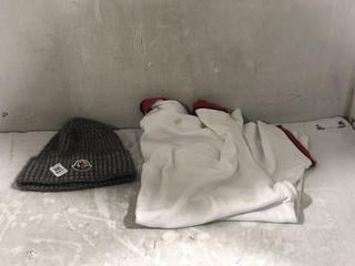 Lot 841  
            Chesterfield SR45 - Parcel Delivery Only 

                
MONCLER GREY HAT + MONCLER BLUE,RED, WHITE XL POLO SHIRT (LOCATION: D5)