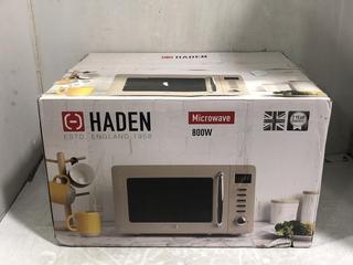 Lot 886  
            Chesterfield SR45 - Parcel Delivery Only 

                
HADEN MICROWAVE 800W (LOCATION: D6)