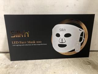 Lot 892  
            Chesterfield SR45 - Parcel Delivery Only 

                
SILKIN LED FACE MASK 100 (LOCATION: D6)