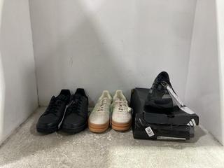 Lot 897  
            Chesterfield SR45 - Parcel Delivery Only 

                
3 X ASSORTED FOOTWEAR TO INCLUDE ADIDAS ADIVERO EVO SL M UK SIZE 7 (LOCATION: D7)